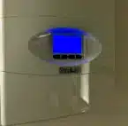 Ein Vaillant Durchlauferhitzer mit einer Einstellung von 39°C Warmwassertemperatur