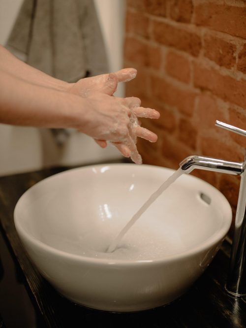 Mini Durchlauferhitzer 230 V sind ideal zum Händewaschen